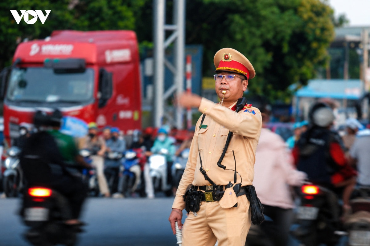 tài xế ủng hộ dự kiến xử lý phạt nguội trực tuyến qua vnetraffic hình ảnh 3 tai xe ung ho du kien xu ly phat nguoi truc tuyen qua vnetraffic hinh anh 3