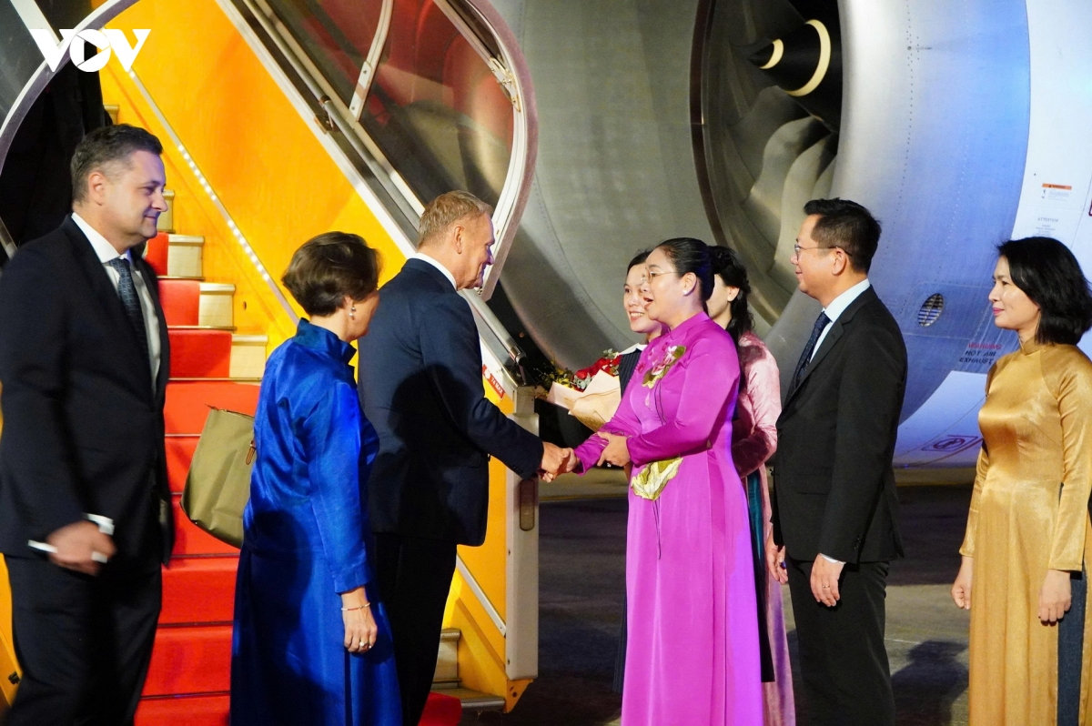 thu tuong cong hoa ba lan donald tusk tham thanh pho Da nang hinh anh 1