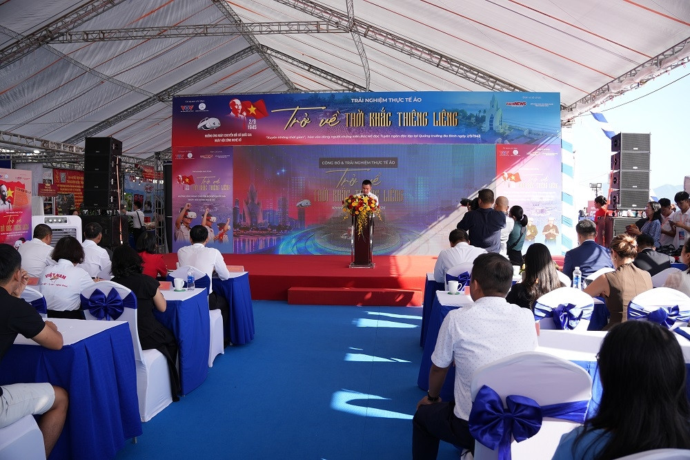 vov tái hiện bác hồ đọc tuyên ngôn Độc lập bằng thực tế ảo tại khánh hòa hình ảnh 4 vov tai hien bac ho doc tuyen ngon Doc lap bang thuc te ao tai khanh hoa hinh anh 4