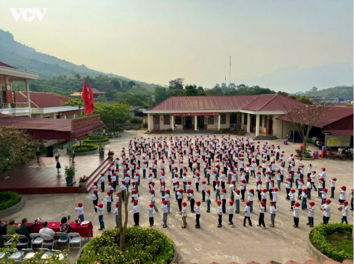 sơn la ngăn chặn tình trạng lạm thu trong các cơ sở giáo dục hình ảnh 1 son la ngan chan tinh trang lam thu trong cac co so giao duc hinh anh 1