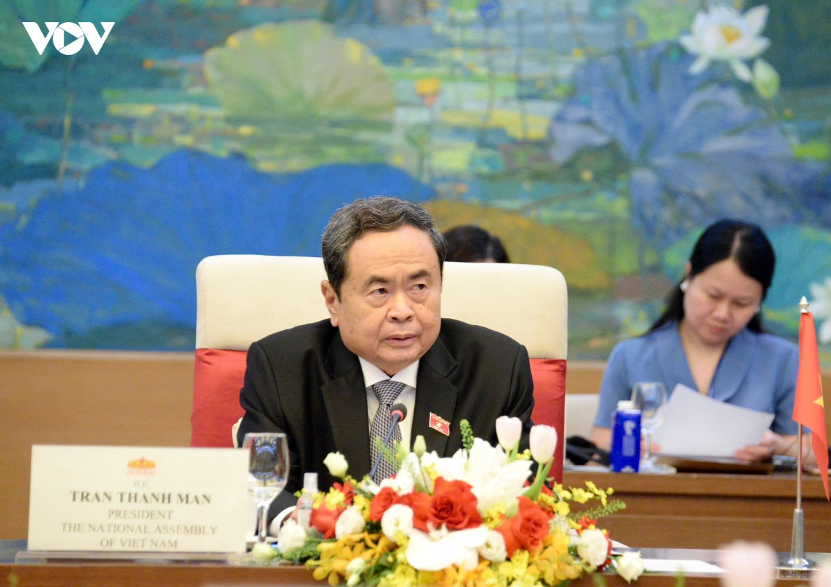 chu tich quoc hoi tran thanh man hoi kien thu tuong ba lan hinh anh 9