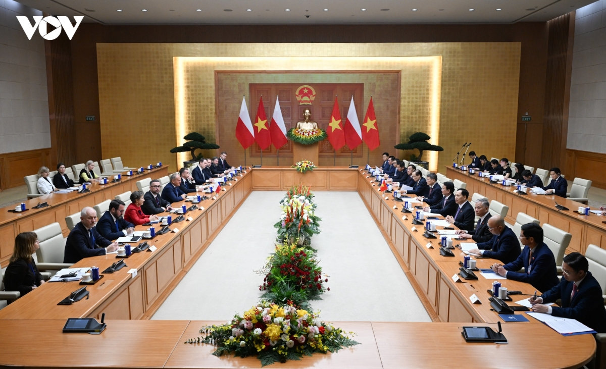thu tuong le minh hung chu tri le don va hoi dam voi thu tuong ba lan hinh anh 6