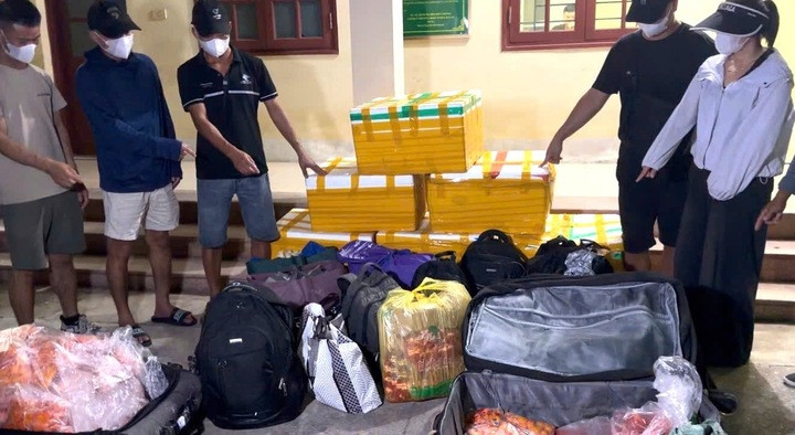Phá đường dây vận chuyển hơn 700kg trứng gà non không rõ nguồn gốc qua cửa khẩu ở Lào Cai.