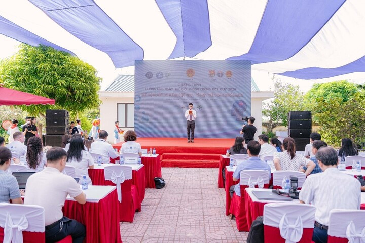 Chương trình “Chủ động phòng, chống đột quỵ - Vì một Việt Nam khỏe mạnh” tại Hà Tĩnh. (Ảnh: Minh Hiếu)