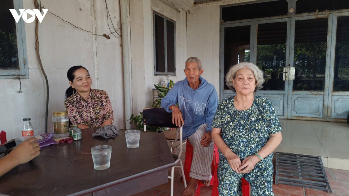 dân đồng thuận giao đất nhờ chính quyền nói đi đôi với làm hình ảnh 4 dan dong thuan giao dat nho chinh quyen noi di doi voi lam hinh anh 4