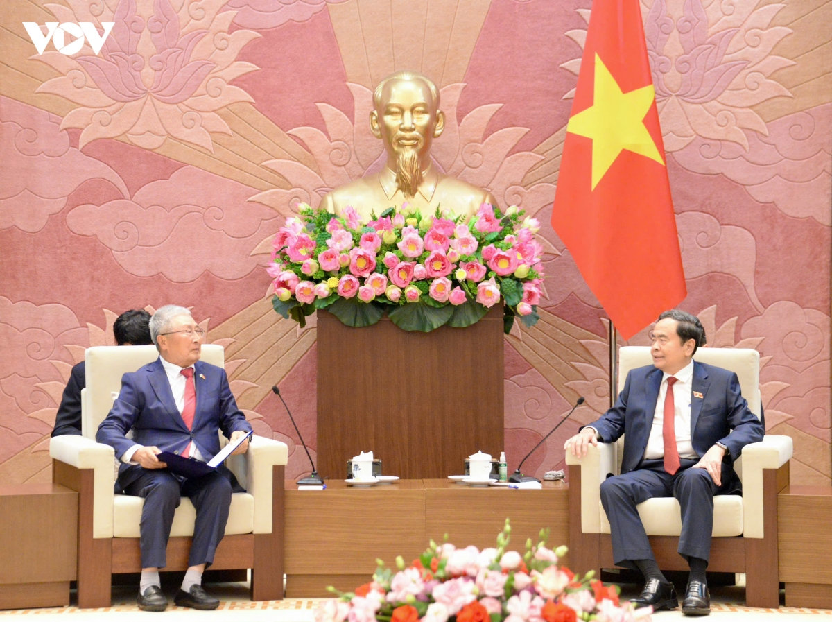 chủ tịch quốc hội trần thanh mẫn tiếp chủ tịch hội hữu nghị hàn quốc - việt nam hình ảnh 2 chu tich quoc hoi tran thanh man tiep chu tich hoi huu nghi han quoc - viet nam hinh anh 2