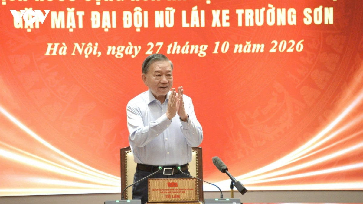tong bi thu, chu tich nuoc to lam gap mat Dai doi nu lai xe truong son hinh anh 1