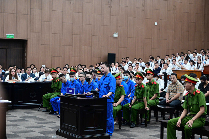 Mr Hunter Lê Khắc Ngọ tại toà.