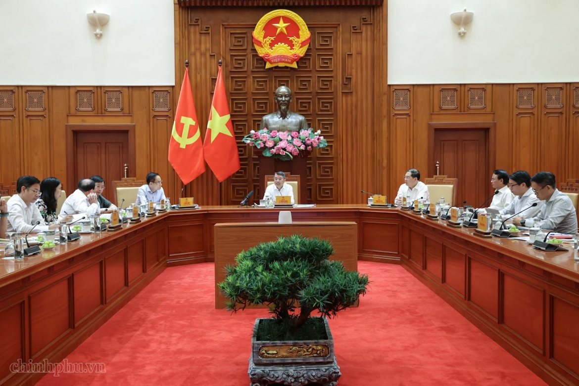 thủ tướng lê minh hưng chủ trì cuộc họp về tiến độ chuẩn bị năm apec 2027 hình ảnh 2 thu tuong le minh hung chu tri cuoc hop ve tien do chuan bi nam apec 2027 hinh anh 2