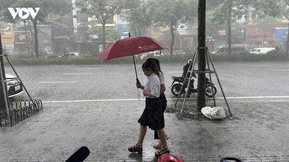 thoi tiet ngay 30 10 ha noi va bac bo co noi mua to hinh anh 1
