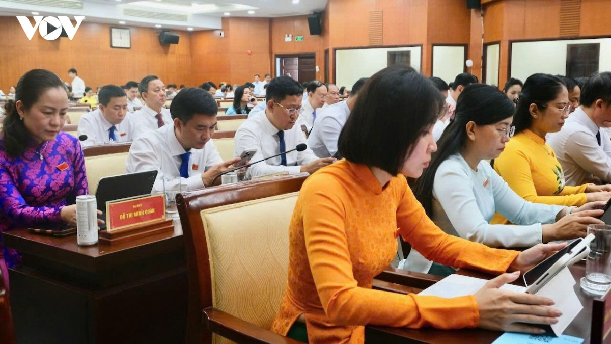 tp.hcm đề xuất lương 265 triệu đồng tháng để hút người tài hình ảnh 1 tp.hcm de xuat luong 265 trieu dong thang de hut nguoi tai hinh anh 1