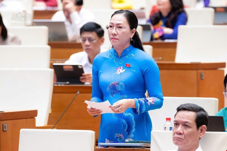 Dai bieu quoc hoi Danh gia cao bang thi kho tao dong luc cho can bo lam tot hinh anh 1
