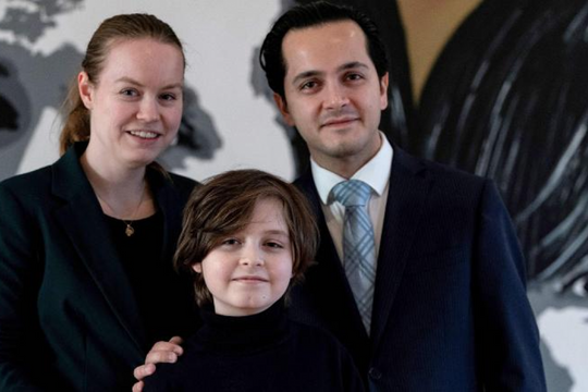 Thần đồng 9 tuổi bỏ học đại học vì không được tốt nghiệp sớm