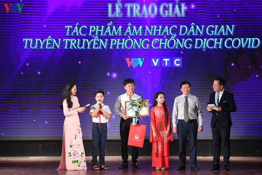 Trao giải tác phẩm âm nhạc dân gian tuyên truyền dịch Covid-19