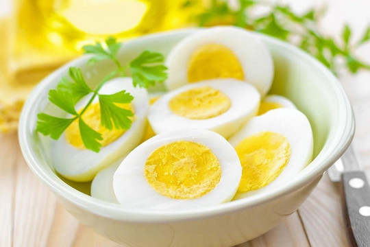 8 loại thực phẩm tốt cho bà bầu, giúp thai nhi phát triển toàn diện