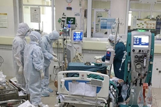 Vì sao bệnh nhân COVID-19 ở Bắc Giang bị nhiễm trùng phổi nặng?