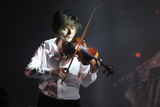 Nghệ sĩ violin Anh Tú - đam mê trên con đường không trải hoa hồng