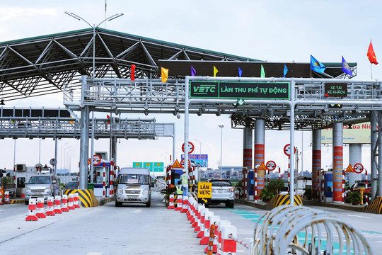 Thu phí không dừng: Không chỉ có vai trò của nhà đầu tư  
