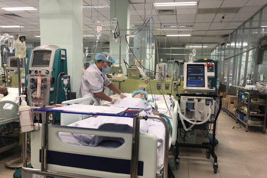 Vụ ngộ độc pate chay: 2 bệnh nhân được thay huyết tương để lọc độc tố sức khỏe ổn định
