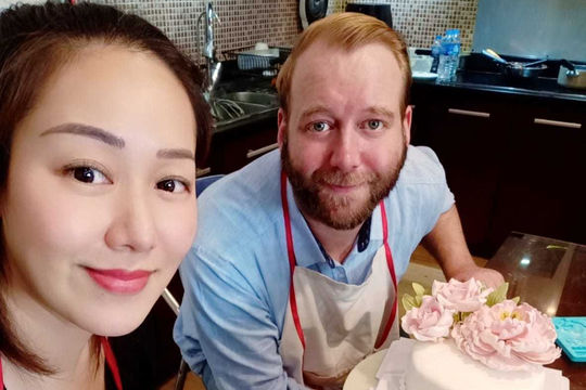 Hoa hậu Ngô Phương Lan: Ông xã người Anh nhưng hiểu Việt Nam hơn tôi