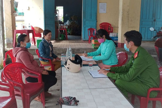 Sức khỏe 35 học sinh tiểu học nhập viện sau khi chơi đồ chơi lạ giờ ra sao?