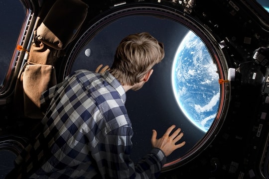 Công ty Blue Origin bắt đầu mở bán vé du lịch vũ trụ