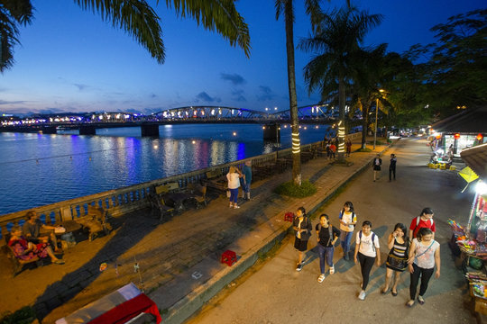 Những điểm đến hoàn hảo để đi bộ và du lịch chậm