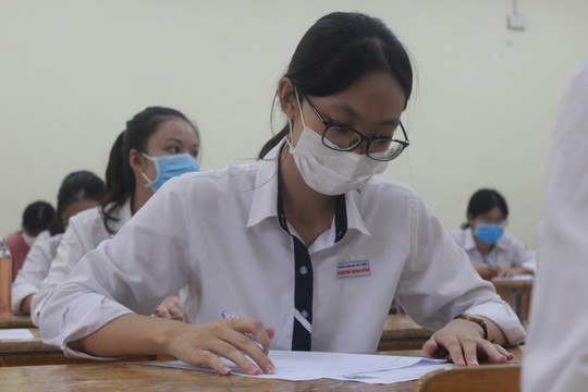 Bộ GD-ĐT bổ sung phương án tuyển sinh đại học với thí sinh không thi tốt nghiệp do dịch