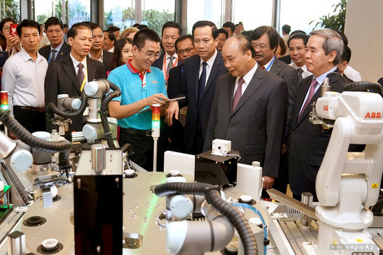 Chủ tịch nước kêu gọi đồng hành nâng tầm kỹ năng lao động