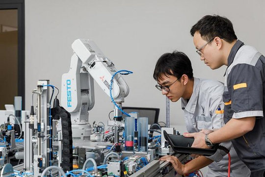 Cách mạng số đe dọa việc làm của lao động có kỹ năng thấp