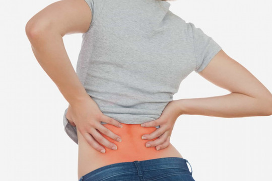 "Chuyện ấy" ở người bị thoái hóa cột sống lưng