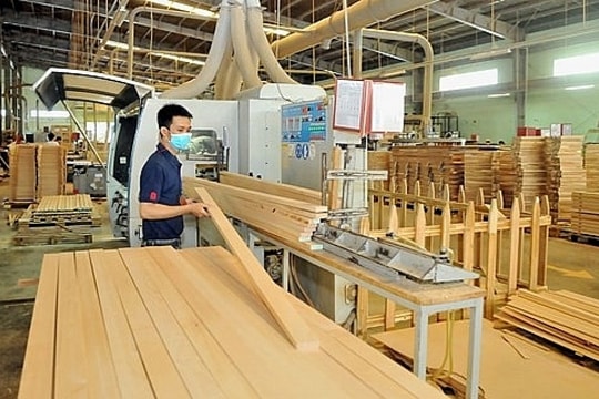 Tận dụng thời cơ tăng xuất khẩu sản phẩm gỗ vào thị trường Anh