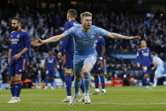 Man City đánh bại Real Madrid trong trận cầu có 7 bàn thắng