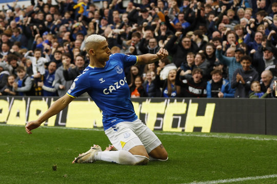 TRỰC TIẾP Everton 1-0 Chelsea: Richarlison lập công, Pickford cứu thua xuất thần