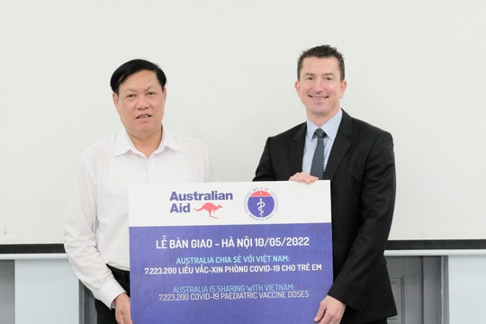 Việt Nam tiếp nhận 7,2 triệu liều vaccine do Australia viện trợ