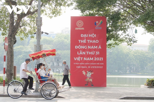 Hà Nội chỉ có hơn 400 ca COVID-19 mới, gần 1 tháng không có ca tử vong