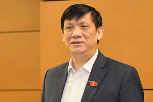 Đề nghị Bộ Chính trị kỷ luật Bộ trưởng Bộ Y tế Nguyễn Thanh Long