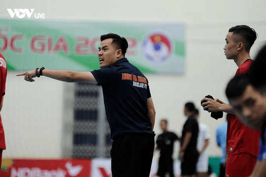 Giải Futsal HD Bank VĐQG 2022: Hưng Gia Khang Đắk Lắk không thể tạo bất ngờ trước sức mạnh của Thái Sơn Bắc