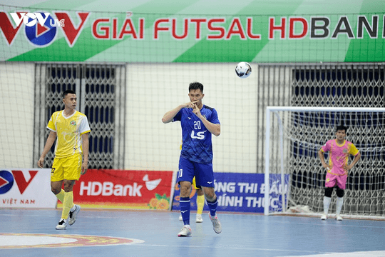 Giải Futsal HD Bank VĐQG 2022: Hấp dẫn với màn rượt đuổi tỷ số kịch tính giữa Thái Sơn Nam và Sài Gòn FC