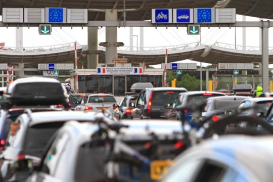 Ô tô mới tại EU phải có công nghệ chống chạy quá tốc độ vào năm 2024