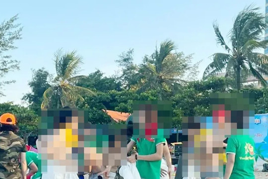Để nhân viên cởi áo ngực ở biển, công ty xin lỗi người dân Cửa Lò