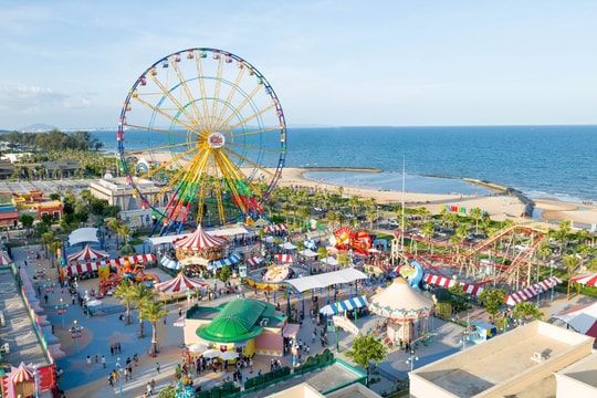 Du lịch phục hồi mạnh mẽ, BĐS thương mại đa công năng được săn đón