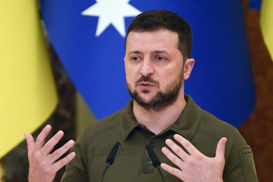 Tổng thống Zelensky tuyên bố sẽ giành lại Donbass