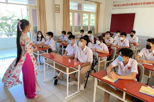 Long An linh hoạt điều phối tình hình quá tải trường lớp trước ngày khai giảng
