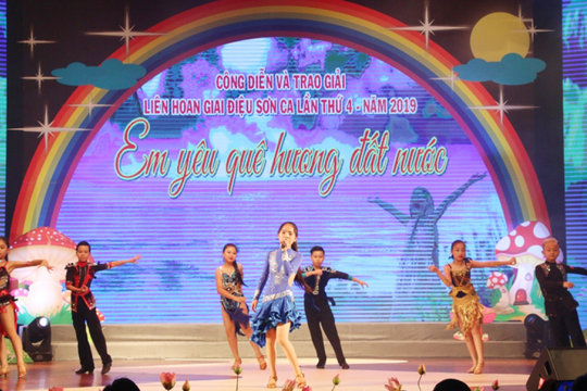 Gala Giai điệu Sơn Ca 2022: Hứa hẹn một đêm nghệ thuật đầy màu sắc hấp dẫn cho thiếu nhi 