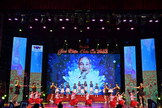 Gala "Giai điệu Sơn ca 2022": Rực rỡ sắc màu âm nhạc thiếu nhi