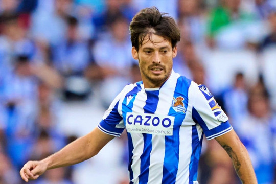 David Silva bị phạt tiền vì đánh phụ nữ