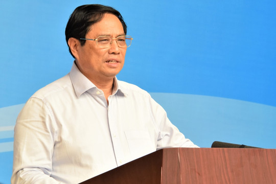 Thủ tướng: Quyết liệt đôn đốc, gỡ vướng để giải ngân đầu tư công