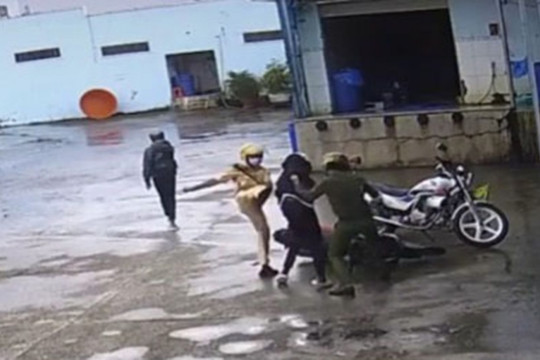 Clip "cảnh sát đánh nam thiếu niên": Gia đình gửi đơn tố cáo