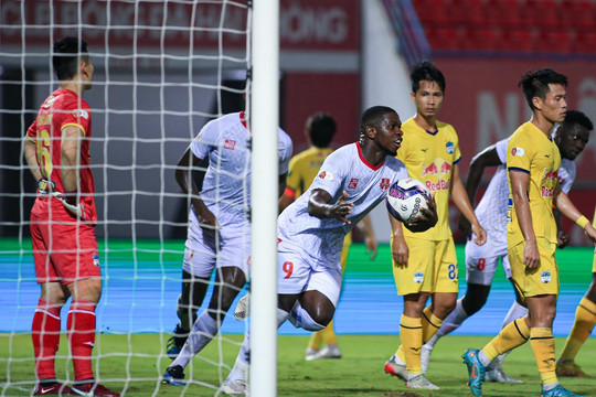 Kết quả vòng 17 V-League 2022: Hải Phòng hòa hú vía trước HAGL
